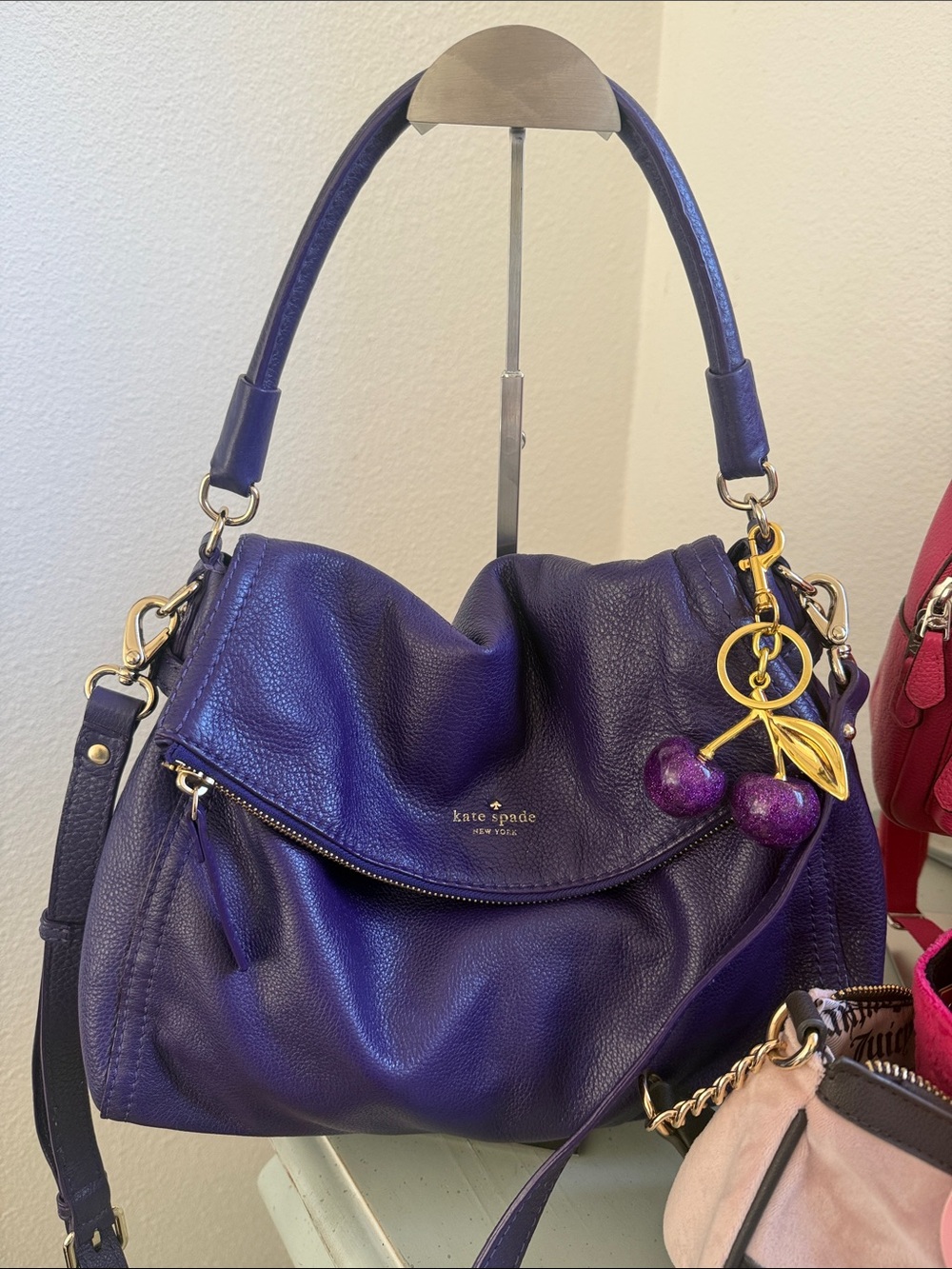Bingo designer bag, wallet game. See pic
You win one bag or wallet. - Picture 2 of 8
